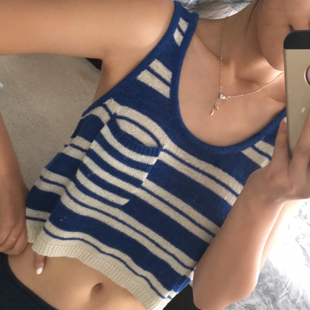 Urban outfitters crop top